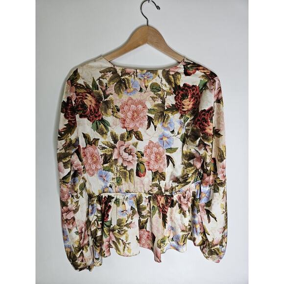 GUESS Women’s Size XL Floral Print Wrap Blouse Designer Fashion Chiffon - Picture 9 of 14